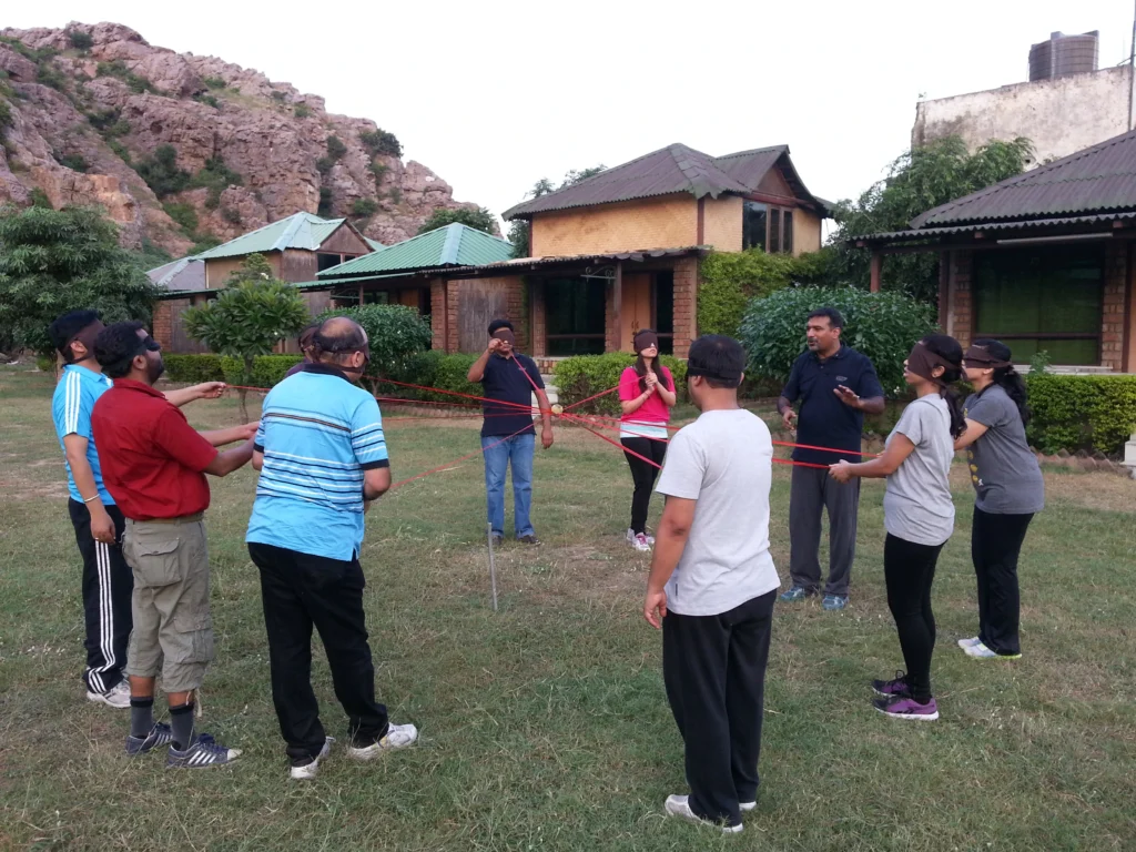 Team Building Activity - Seven People Systems