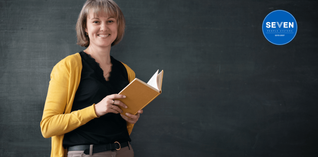 How to Use AI to Design Engaging Learning Experiences Without Replacing the Human Teacher